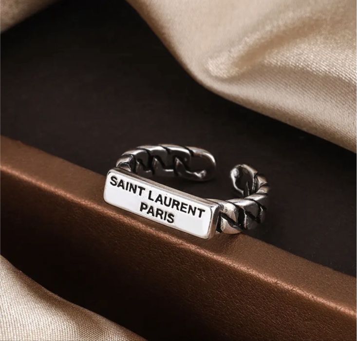 Каблучка Saint Laurent  Paris