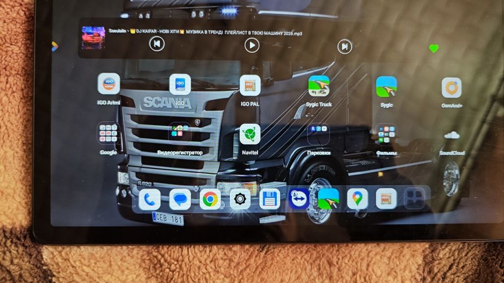 Lenovo tab m10 plus 3rd Gen +навігація