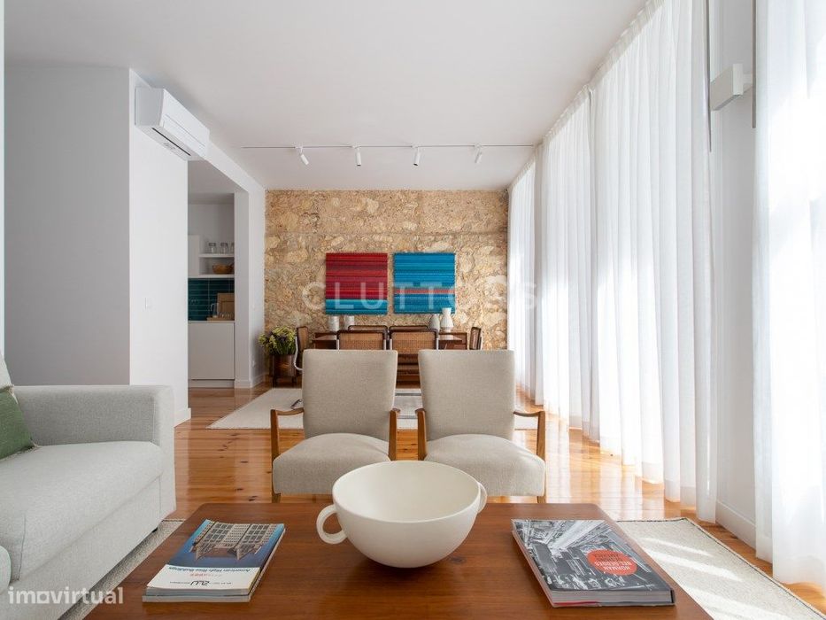 Apartamento para venda mobilado junto à Avenida da Liberdade