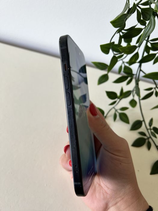 Iphone 15 Black - como novo!