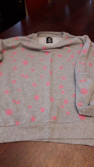 Bluzy dresowe dziewczęce S