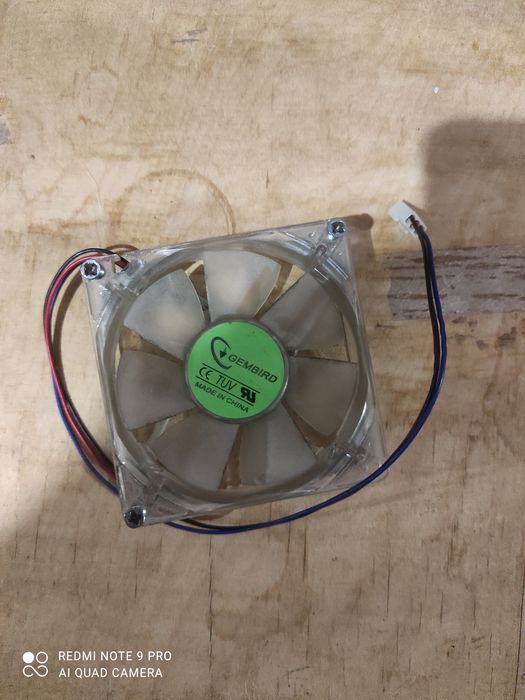 Кулер продам новый