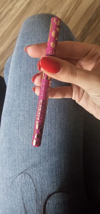 Eyeliner do makijażu