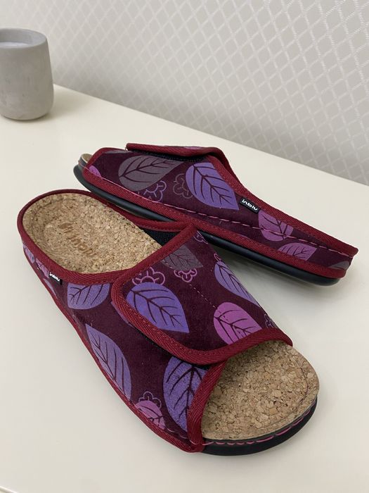 Жіночі ортопедичні тапочки Inblu на липучці,коркова устілка.