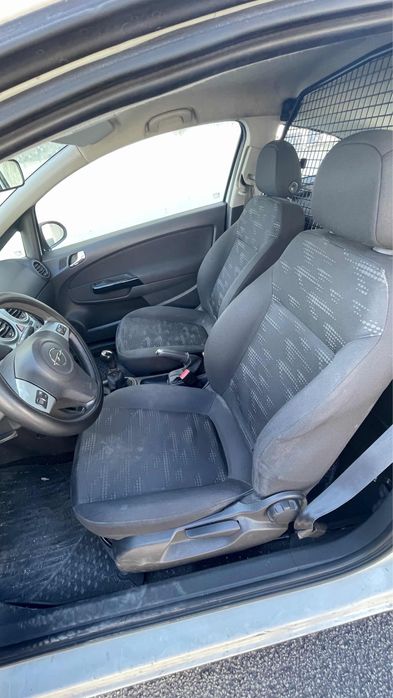 Opel corsa 1.3 cdti comercial