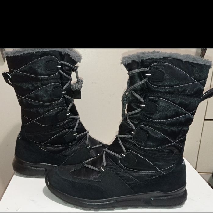 Брендові шкіряні,супер теплі, зимові чобітки Superfit Австрі р.37,23.8