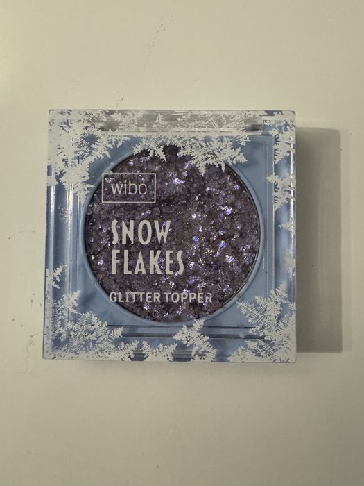 Toppery połyskujące do oczu 5 szt glitter brokat jak nowe