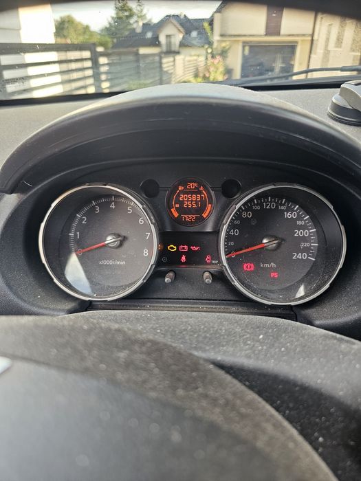 Sprzedam Nissan Qashqai +2 gaz benzyna 2009r super stan