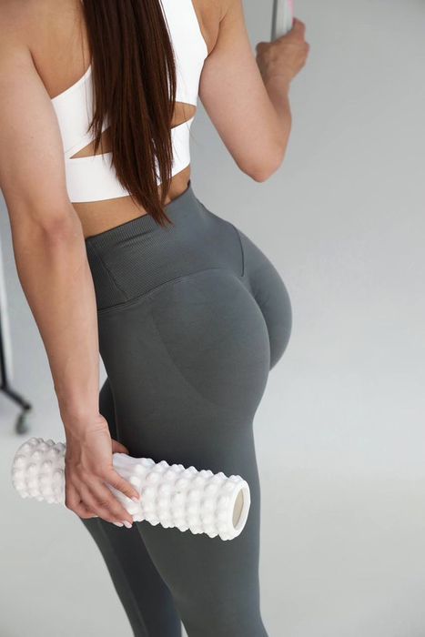Легінси сірі з пуш ап