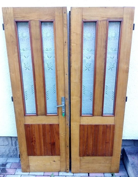 Drzwi wejściowe dwuskrzydłowe