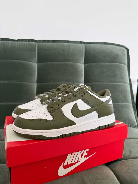 Nike Dunk Low Medium Olive 42/42.5