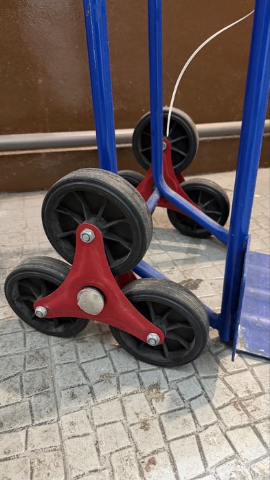 Carrinho de transporte, com 3 rodas (para subir degraus)