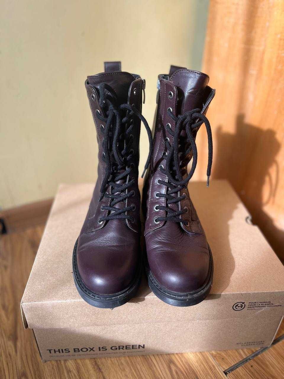 Clarks orinoco boots burgundy sale