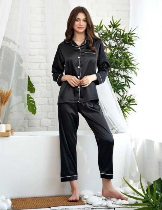 Пижама Виктория Сикрет пижама Victoria's Secret шелковая пижама черная