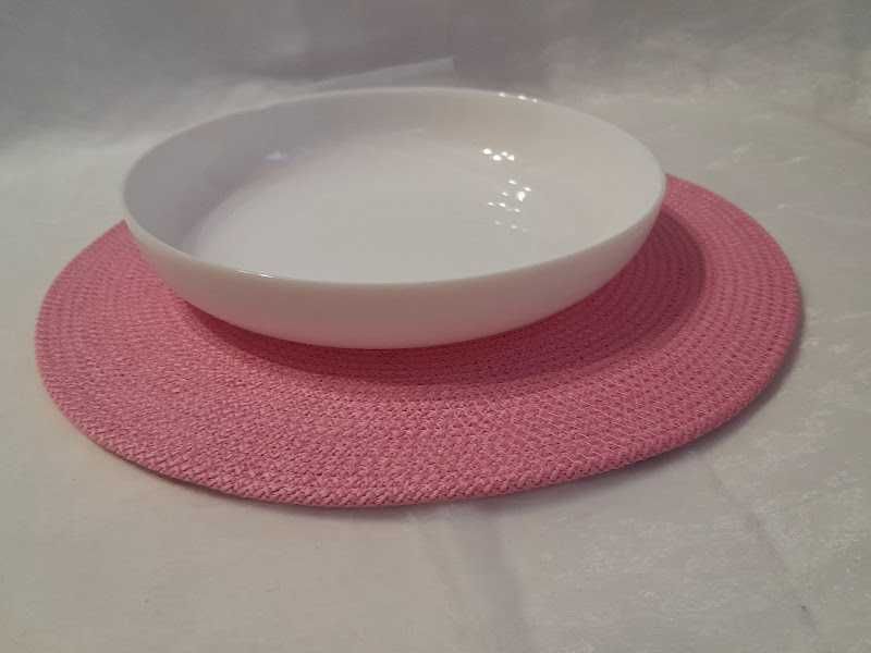 Підтарільники рожеві круглі Декор, турбота для столу Handmade Placemat
