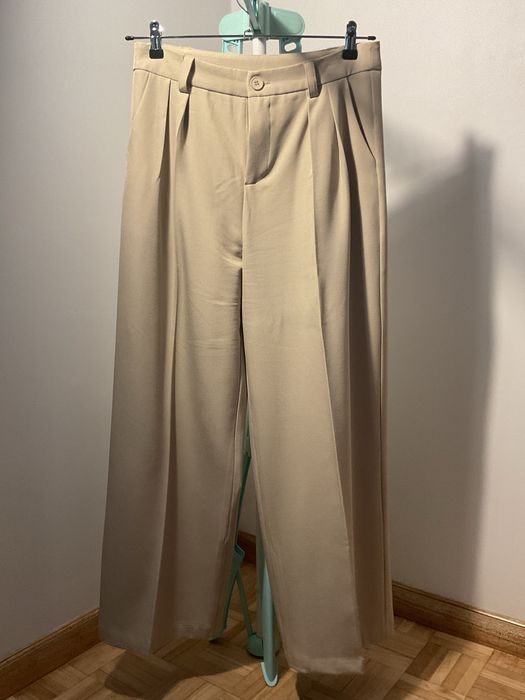 Calça formal mulher Dazy creme - usada 1 vez