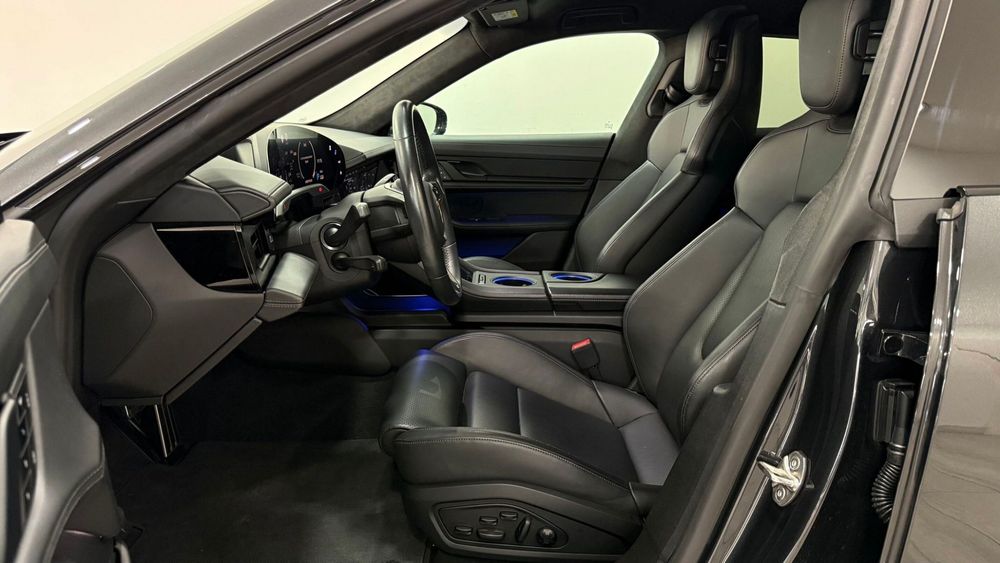 Porsche Taycan Sport Turismo GTS