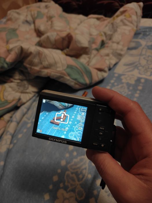 Продам фотокамера Olympus fe-47