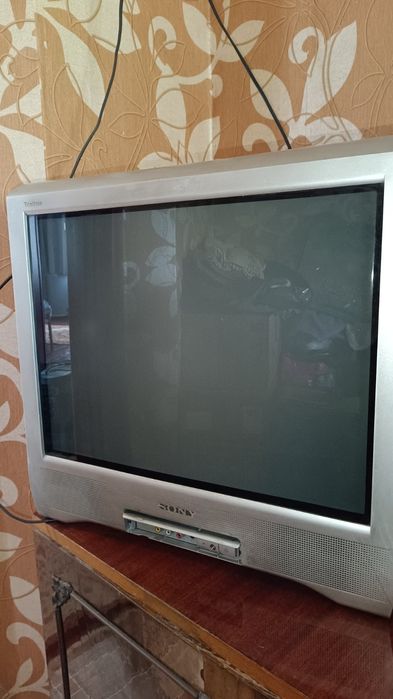 Телевизор Sony 21диагональ