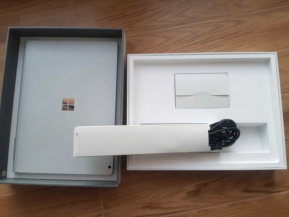 Microsoft Surface Book 3 13,5" i7  1TB