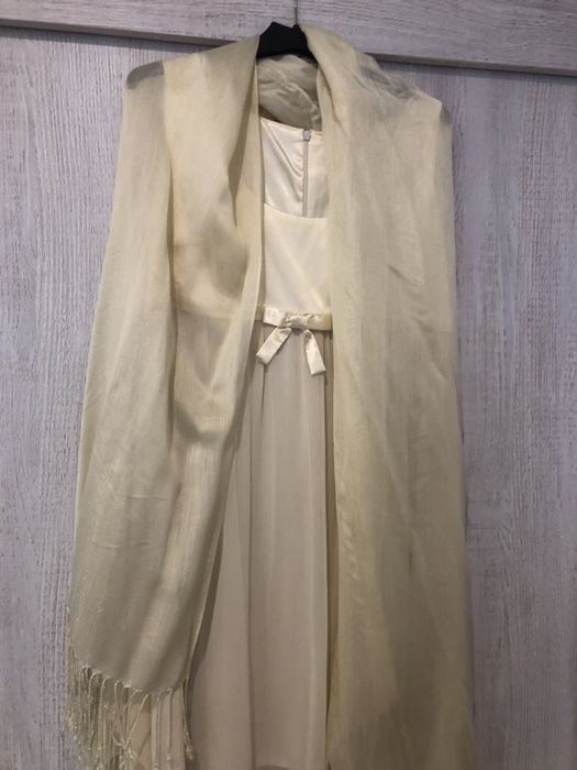 Sukienka na wesele + szal