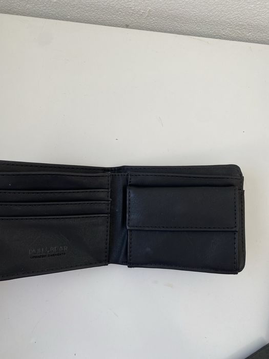 Pull&Bear carteira com efeito pele