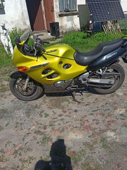 Sprzedam Suzuki  GSX-750