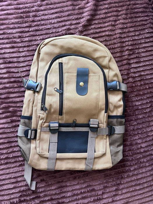 Міський рюкзак бежевий casual backpack