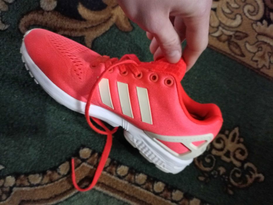 Кросівки adidas S80325