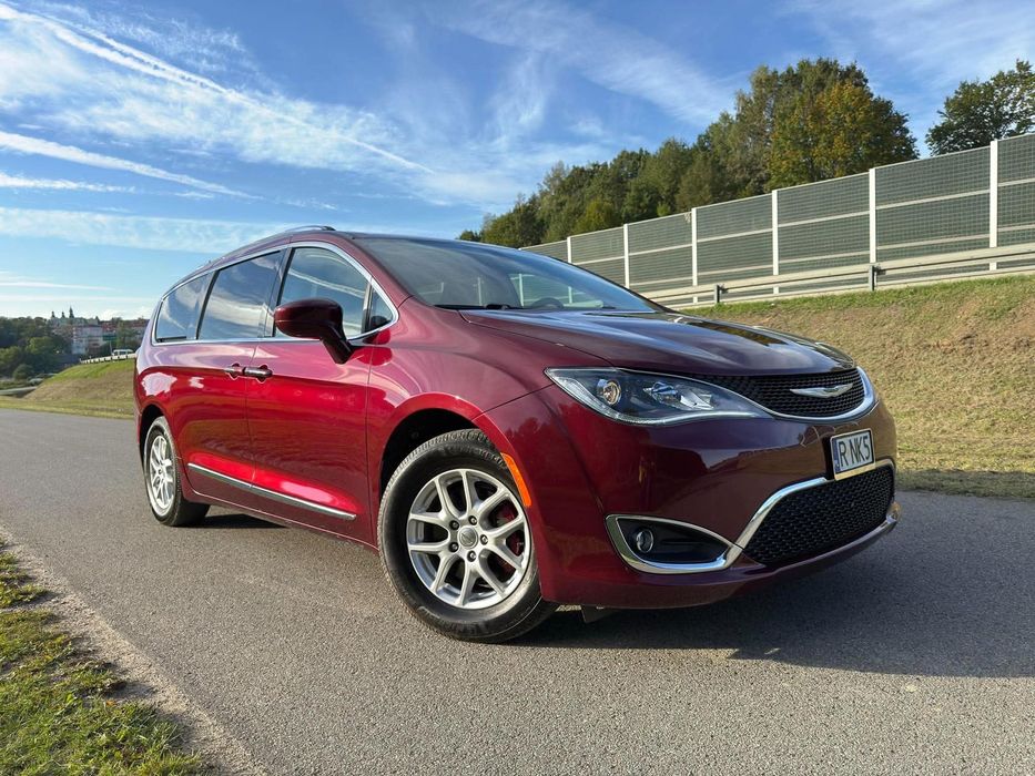 Chrysler Pacifica