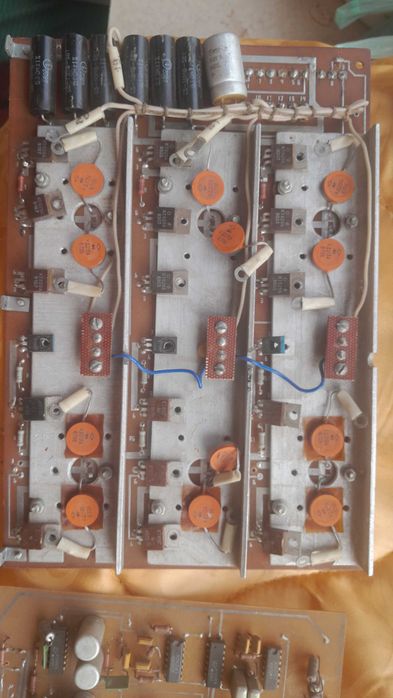 Реле РЭС47 РЭС 49  конденсатор К 50 16  25 в 500 мкф