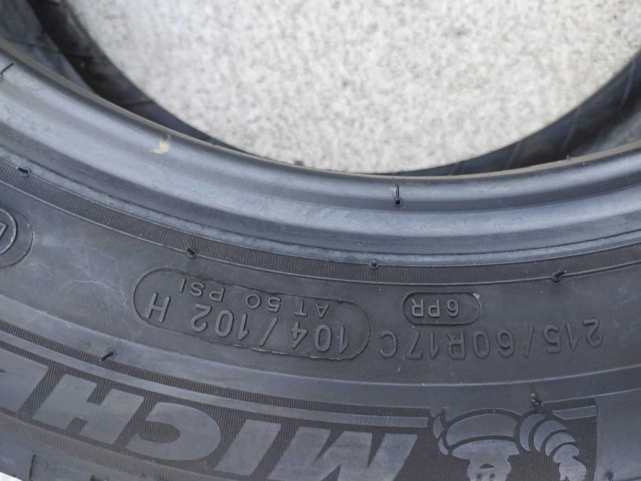 4 x opona zimowa 215/60r17C Michelin Agilis