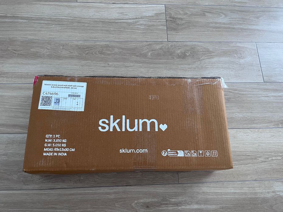 Nowa konsola Nireimi ze SKLUM 60 cm