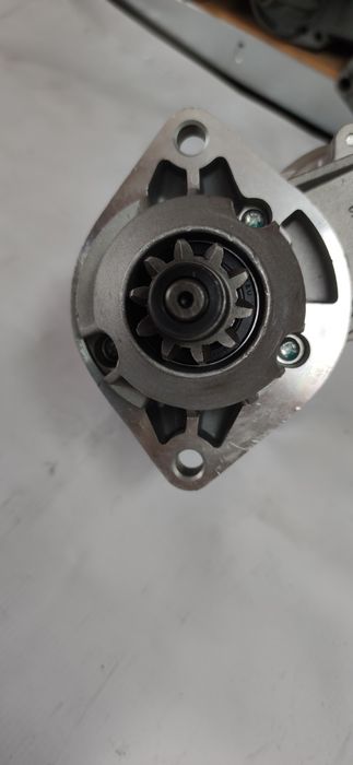 Rozrusznik Cummins QSB 4.5 3957.592