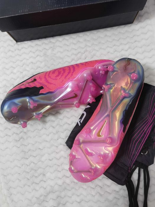 buty piłkarskie Nike Phantom GX Elite FG 42
