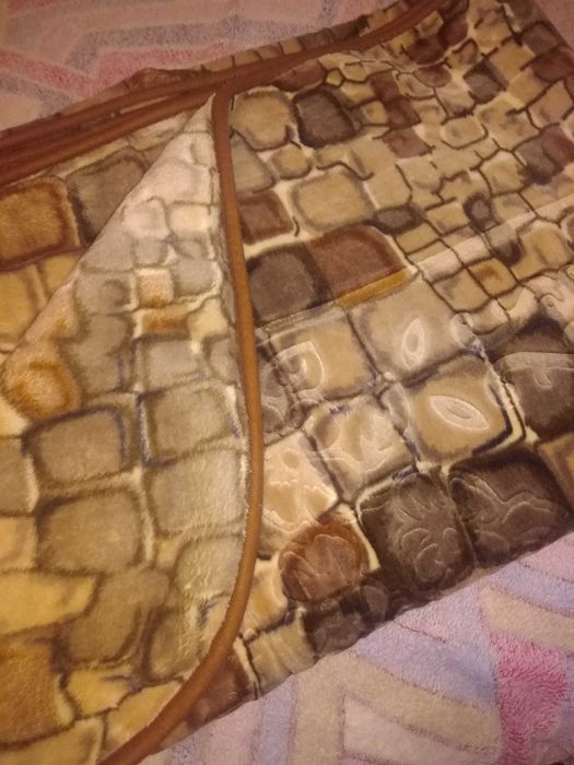 Плед великий майже новий