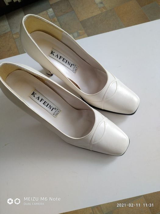 Туфли белые кожаные, свадебные