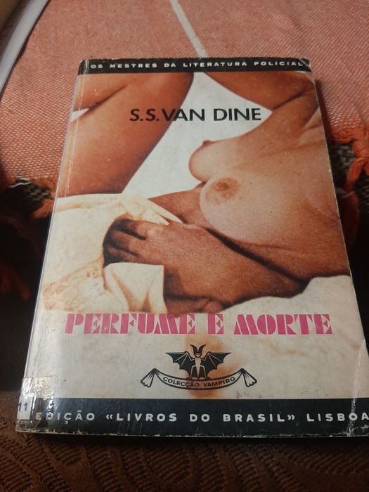 4 livros para venda em bom estado.2 € cada.