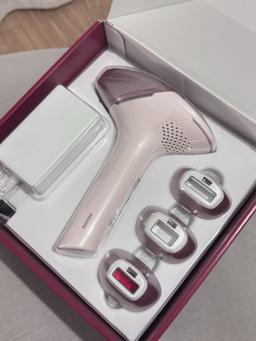 Philips Lumea 9900 IPL  BRI977/00