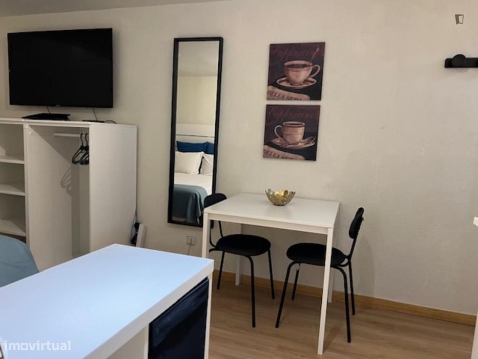 Apartamento com 1 quartos - localizado em Arroios Lisbon