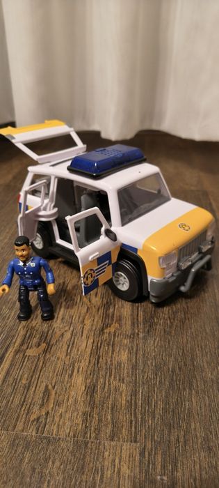 Strażak sam, Policjant Malcolm