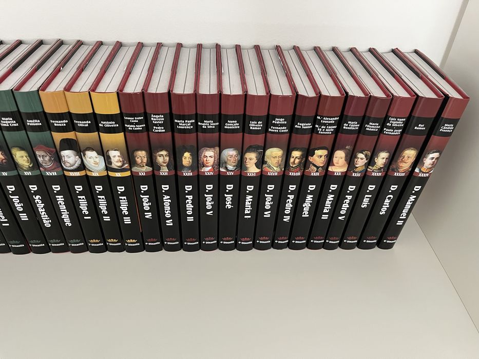 Coleção Grandes Biografias dos Reis de Portugal – 34 volumes