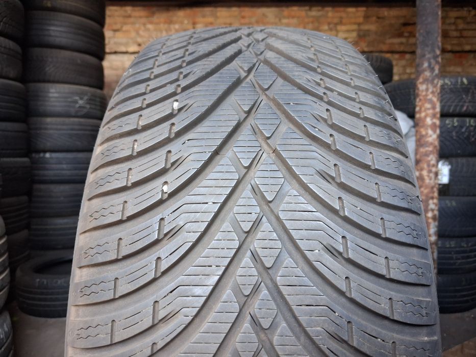 Распаровка шины б/у 235/45 R18 Kleber Kristal hp3
