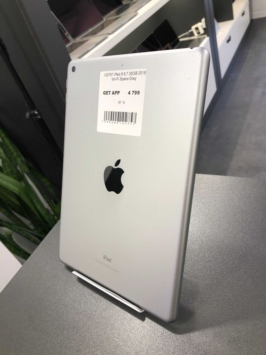 Планшет iPad 6 9.7” 32GB Wi-Fi • ГАРАНТІЯ • СТАН 8.8/10 102757