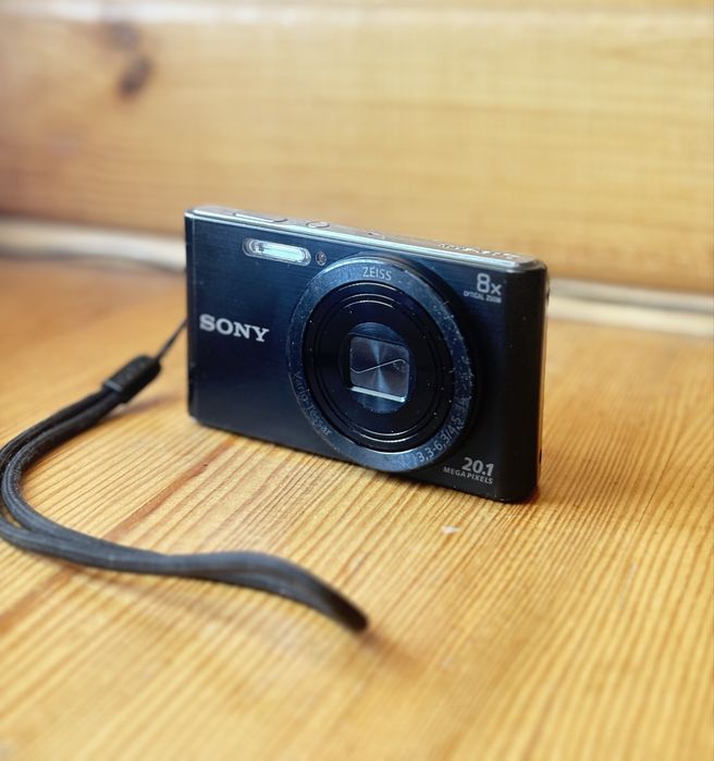 Фотоапарат Sony dsc w-830