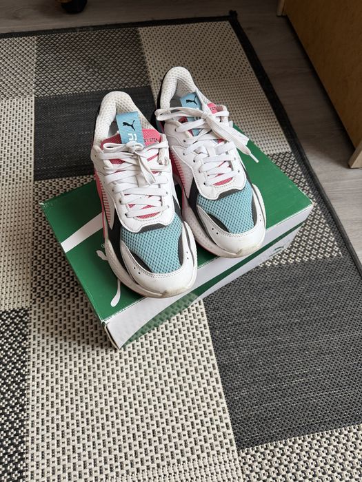 Кросівки puma.