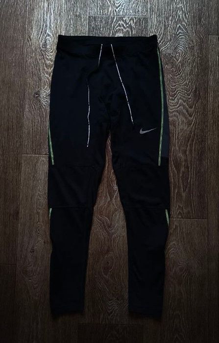 Чоловічі спортивні лосини штани шорти Nike розмір М