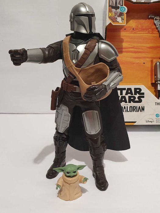 Figurki MANDALORIAN +GROGU 30cm interaktywne zabawki jezyk niemiecki