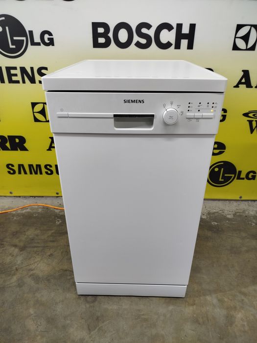 Посудомийна машина фірми Siemens, модель SR24E202EU