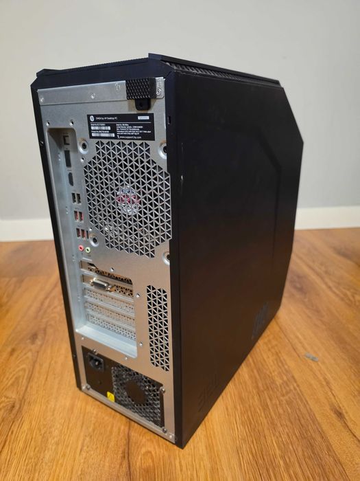 Computador de Secretária OMEN